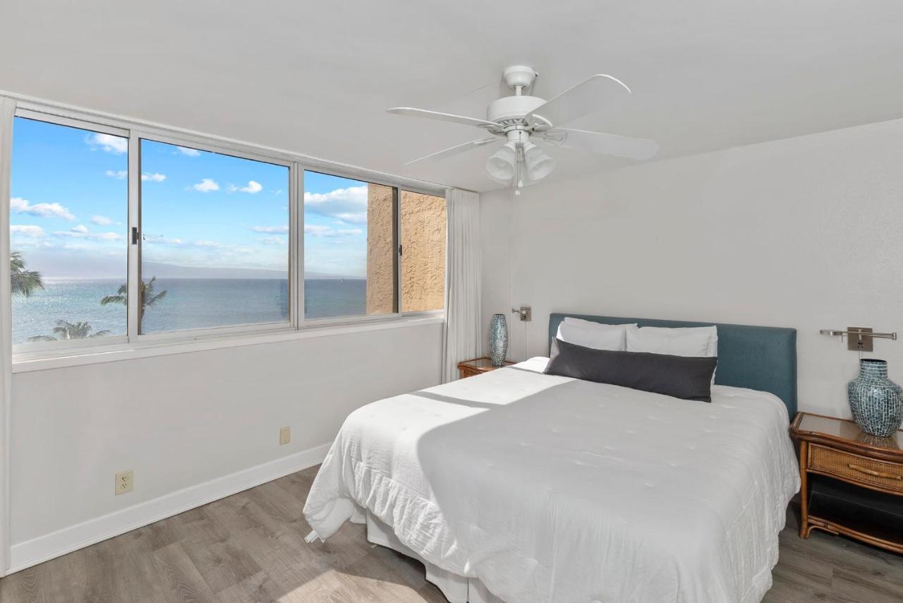 Incredible Beachfront 1Br - Sleeps 4 Awesome Location And In The Center Of Restaurants Many Beaches Golf And More Villa Kahana Eksteriør bilde